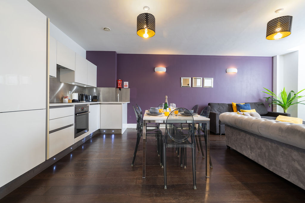 Open-plan living area in the two bedroom Reading apartment