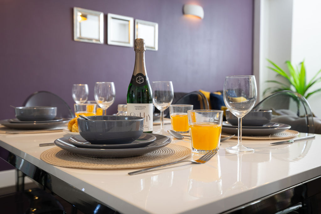 Dining table setting in the two bedroom Reading apartment